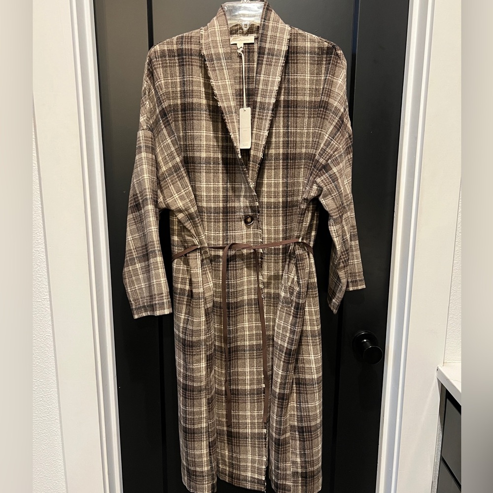 Perfect fall plaid duster!